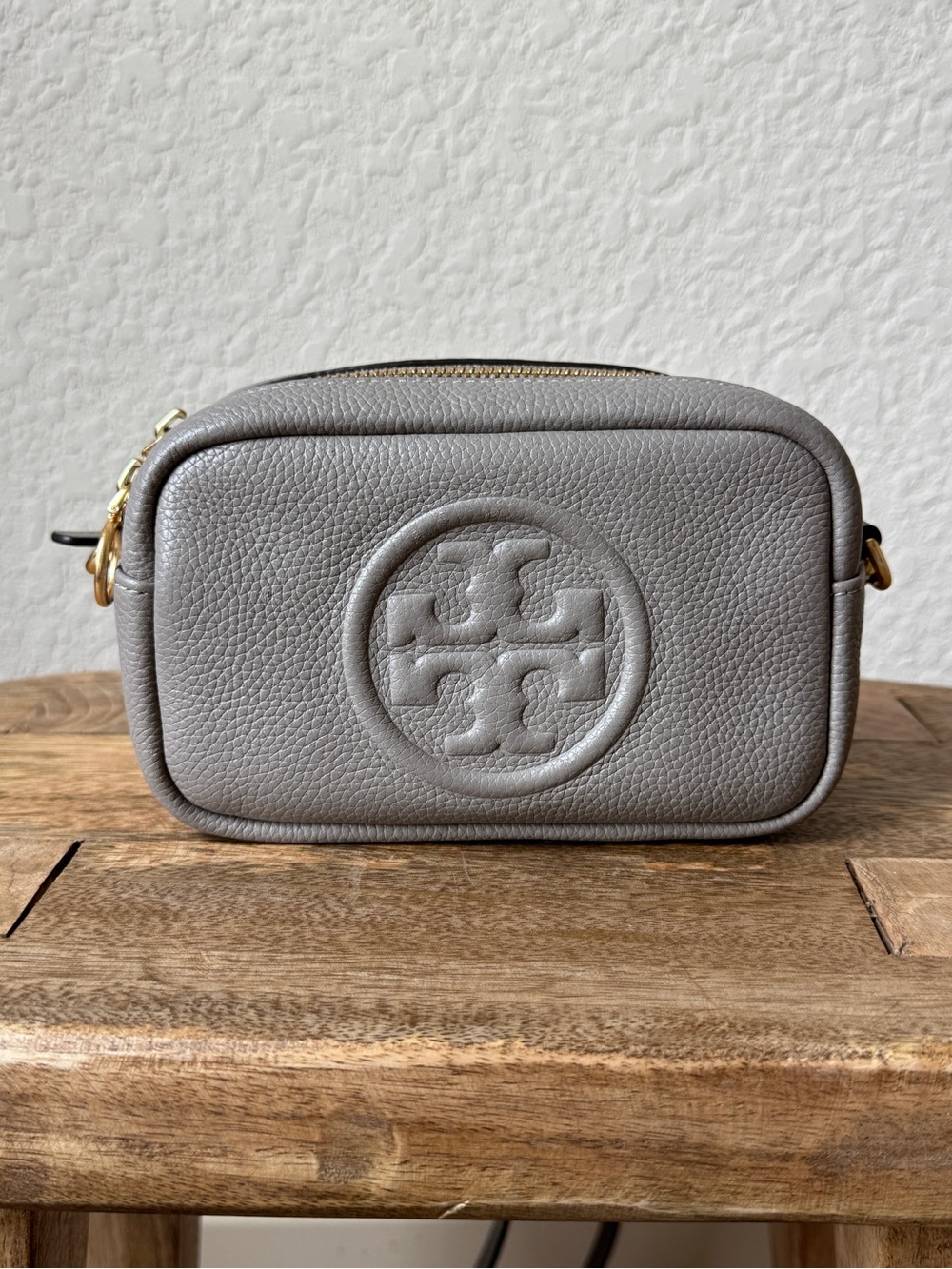 Tory Burch Gray Pebbled Leather Crossbody Camera Bag with Logo
